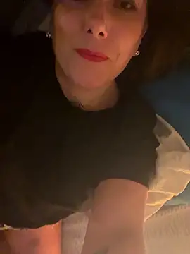 Reine du Vice84 online show from 9, 1, 2026