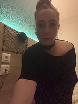 Reine du Vice84 online show from 17, 2, 2026