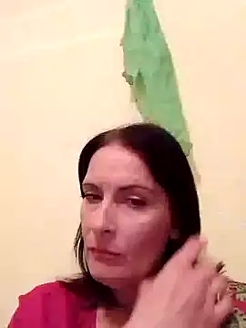 Snapshot of Tariya-40 chatting on 28, 9, 2025 Tariya-40 online show from 28, 9, 2025