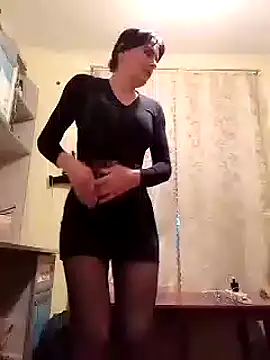 Snapshot of Tariya-40 chatting on 4, 10, 2025 Tariya-40 online show from 4, 10, 2025