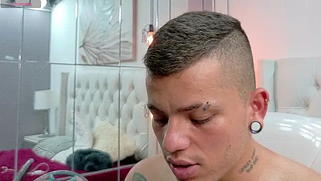 wildthor26 online show from 17, 2, 2026