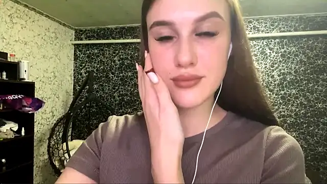 Snapshot of RanaBostel chatting on 16, 10, 2025 RanaBostel online show from 16, 10, 2025