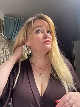 Sweet-blonde online show from 14, 2, 2026