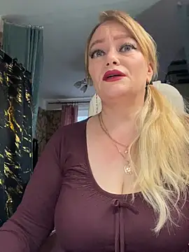 Sweet-blonde online show from 16, 3, 2026