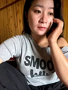 violet-00 online show from 14, 10, 2025