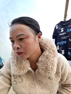 xuxulovezz online show from 19, 12, 2025