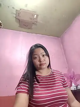 Snapshot of radiantbloom chatting on 12, 1, 2026 radiantbloom online show from 12, 1, 2026