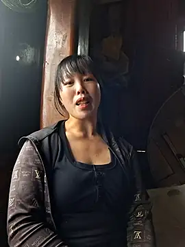 helenzz online show from 8, 11, 2025