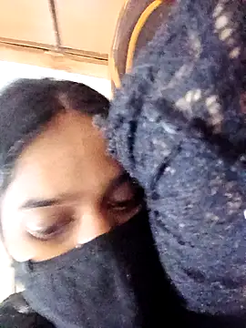 Snapshot of ROSHNI-744 chatting on 29, 10, 2025 ROSHNI-744 online show from 29, 10, 2025