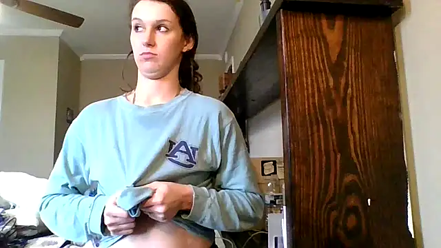 Snapshot of brunettebabexo3 chatting on 5, 1, 2026 brunettebabexo3 online show from 5, 1, 2026