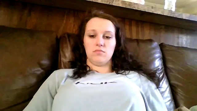 Snapshot of brunettebabexo3 chatting on 28, 2, 2026 brunettebabexo3 online show from 28, 2, 2026