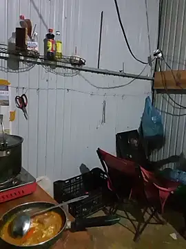 Helen-Tran online show from 23, 10, 2025