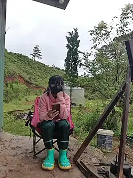 Helen-Tran online show from 27, 10, 2025