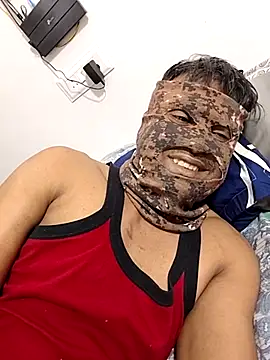 Snapshot of Rushasharma_368 chatting on 8, 11, 2025 Rushasharma 368 online show from 8, 11, 2025