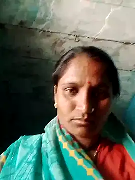 Snapshot of Pooja6060 chatting on 17, 10, 2025 Pooja6060 online show from 17, 10, 2025