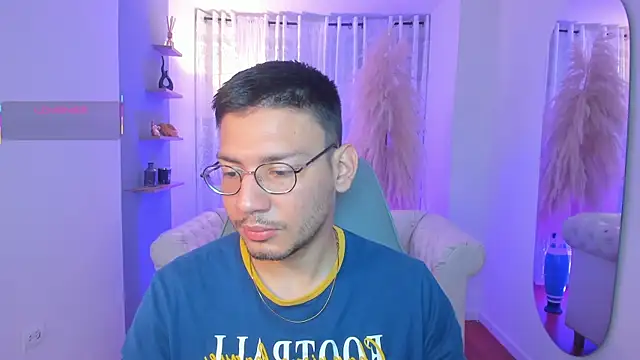 Snapshot of marcuswildx chatting on 30, 9, 2025 marcuswildx online show from 30, 9, 2025