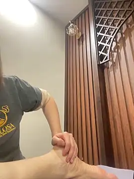 Snapshot of EllieYun chatting on 11, 10, 2025 EllieYun online show from 11, 10, 2025