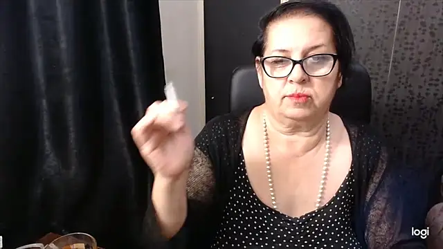 MissSanjanne online show from 27, 10, 2025