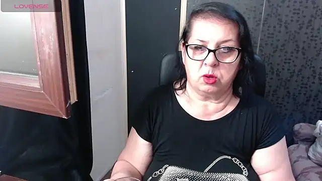 Snapshot of MissSanjanne chatting on 6, 6, 2026 MissSanjanne online show from 6, 6, 2026