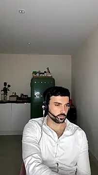 Snapshot of eauminerale chatting on 20, 7, 2026 eauminerale online show from 20, 7, 2026