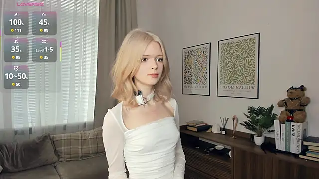 LaureMestler online show from 20, 11, 2025