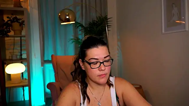 mrs fllowerr online show from 17, 12, 2025