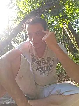 Snapshot of Chrisou73 chatting on 27, 5, 2026 Chrisou73 online show from 27, 5, 2026