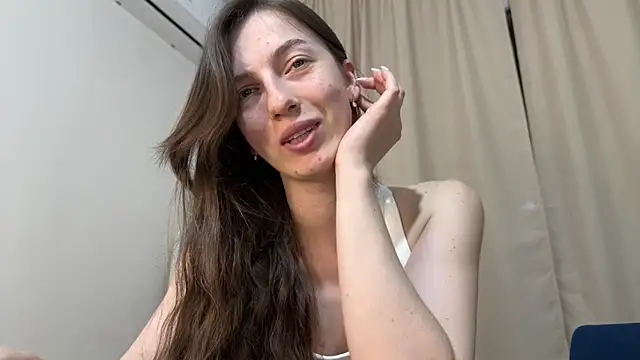 Snapshot of Prettyyy_Angel chatting on 23, 5, 2026 Prettyyy Angel online show from 23, 5, 2026