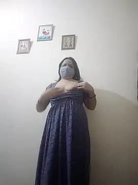 Snapshot of Cute-Purva chatting on 3, 11, 2025 Cute-Purva online show from 3, 11, 2025