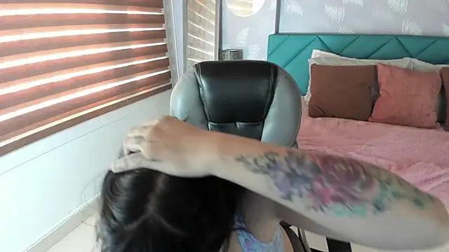 Antonela vargas online show from 7, 1, 2026