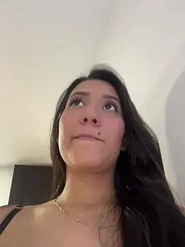 IsabellaJoness  online show from 14, 3, 2026