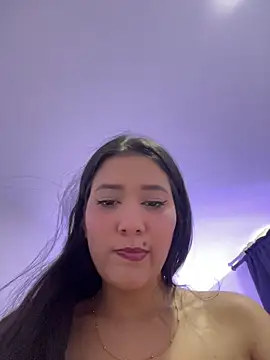 IsabellaJoness  online show from 14, 4, 2026