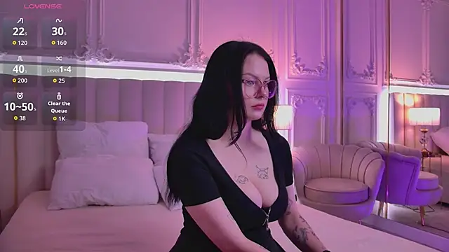 Cindy Mills online show from 23, 9, 2025