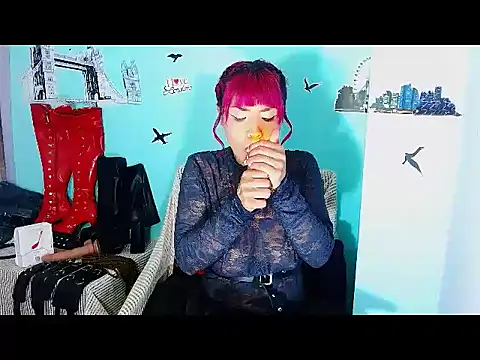 Snapshot of mylygrey chatting on 25, 10, 2025 mylygrey online show from 25, 10, 2025