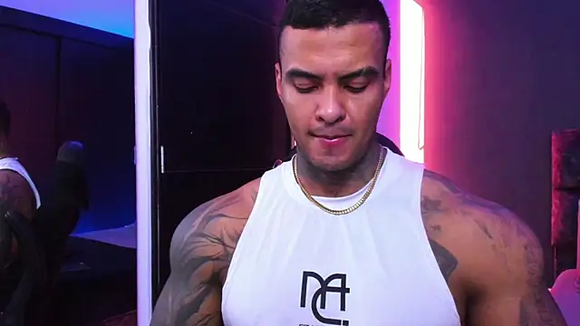 Snapshot of binmontana_ chatting on 4, 2, 2026 binmontana online show from 4, 2, 2026