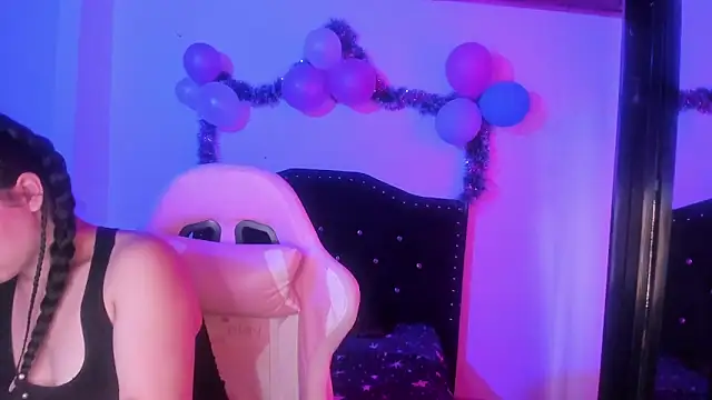 kitty  chs online show from 5, 2, 2026