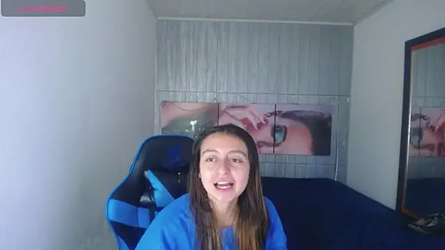 lala clark online show from 20, 11, 2025