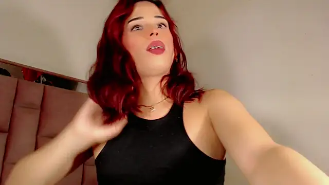 roxanawillts online show from 1, 12, 2025