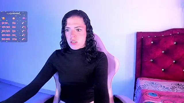 Snapshot of zakura_Haruno chatting on 14, 12, 2025 zakura Haruno online show from 14, 12, 2025