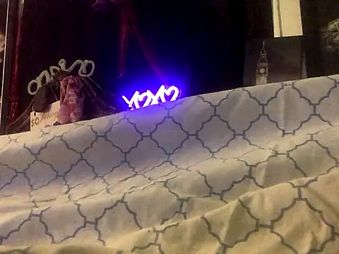 blondebarbiebae online show from 28, 10, 2025