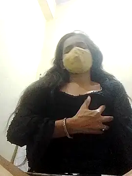 Snapshot of Hott_bomb chatting on 24, 9, 2025 Hott bomb online show from 24, 9, 2025