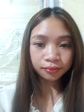 Mayy1 online show from 3, 11, 2025