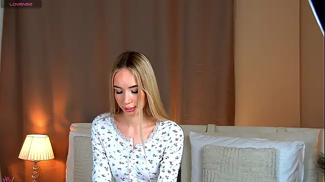 MaryDavies online show from 27, 11, 2025