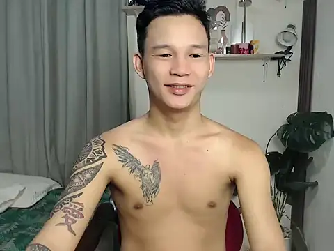 Snapshot of asianmonstercock05 chatting on 21, 5, 2026 asianmonstercock05 online show from 21, 5, 2026