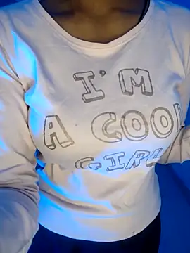 Nisha queen675 online show from 8, 10, 2025