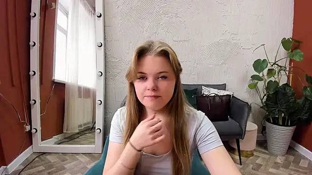 Melissa 199 online show from 5, 11, 2025