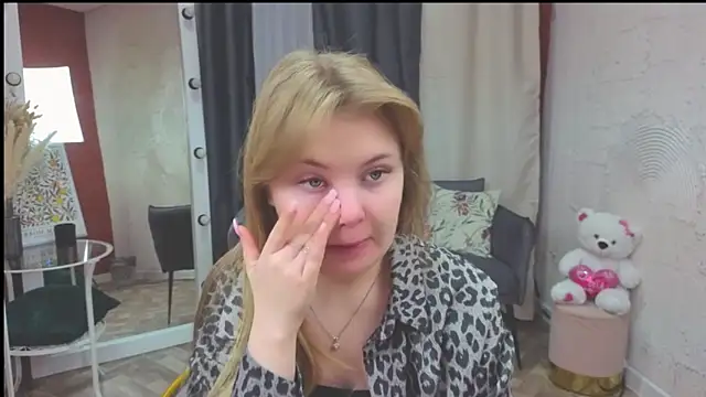 Melissa 199 online show from 5, 12, 2025