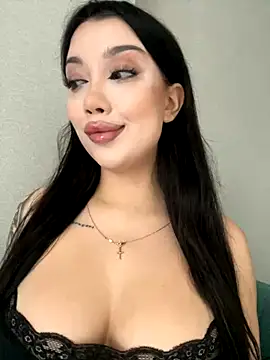 kiss Lissa online show from 2, 12, 2025