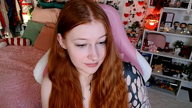 Ayla Hicks online show from 13, 4, 2026