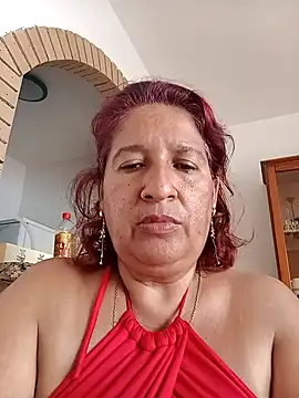 Snapshot of diablilla02 chatting on 8, 10, 2025 diablilla02 online show from 8, 10, 2025